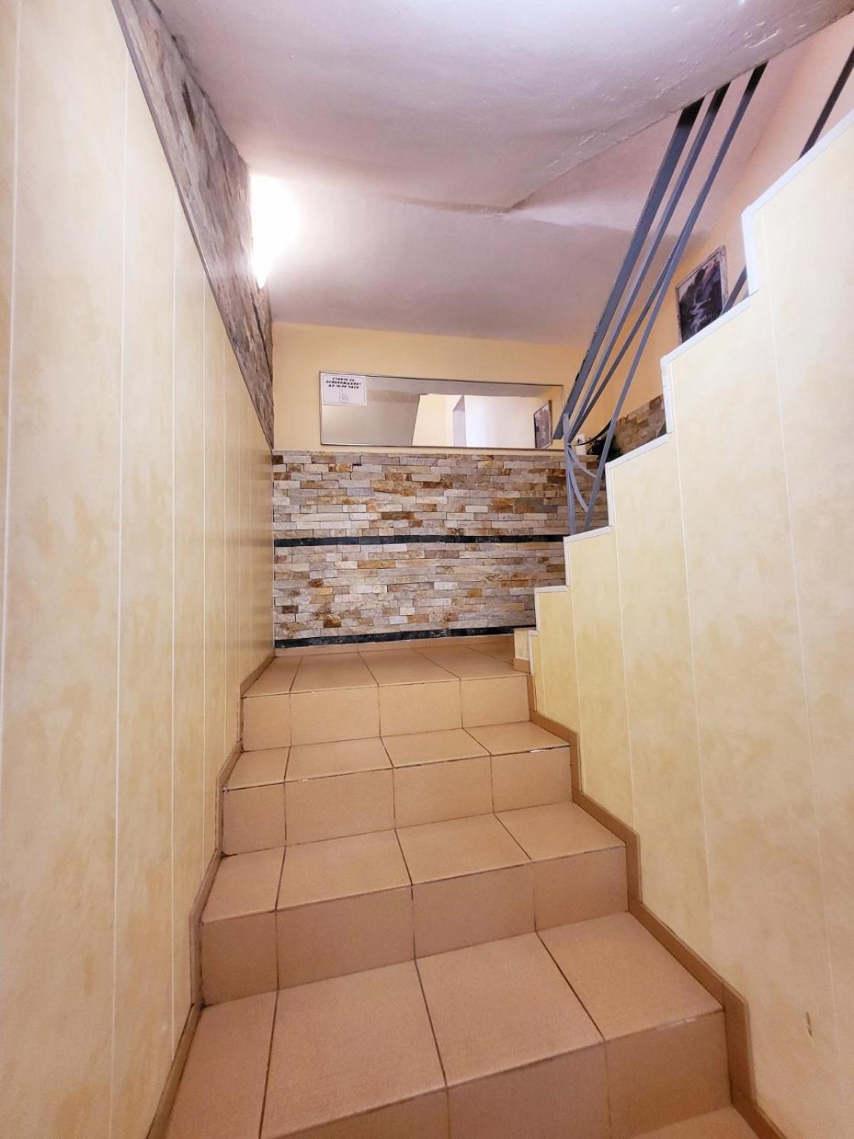Kazlarov Guest House Kiten  Buitenkant foto