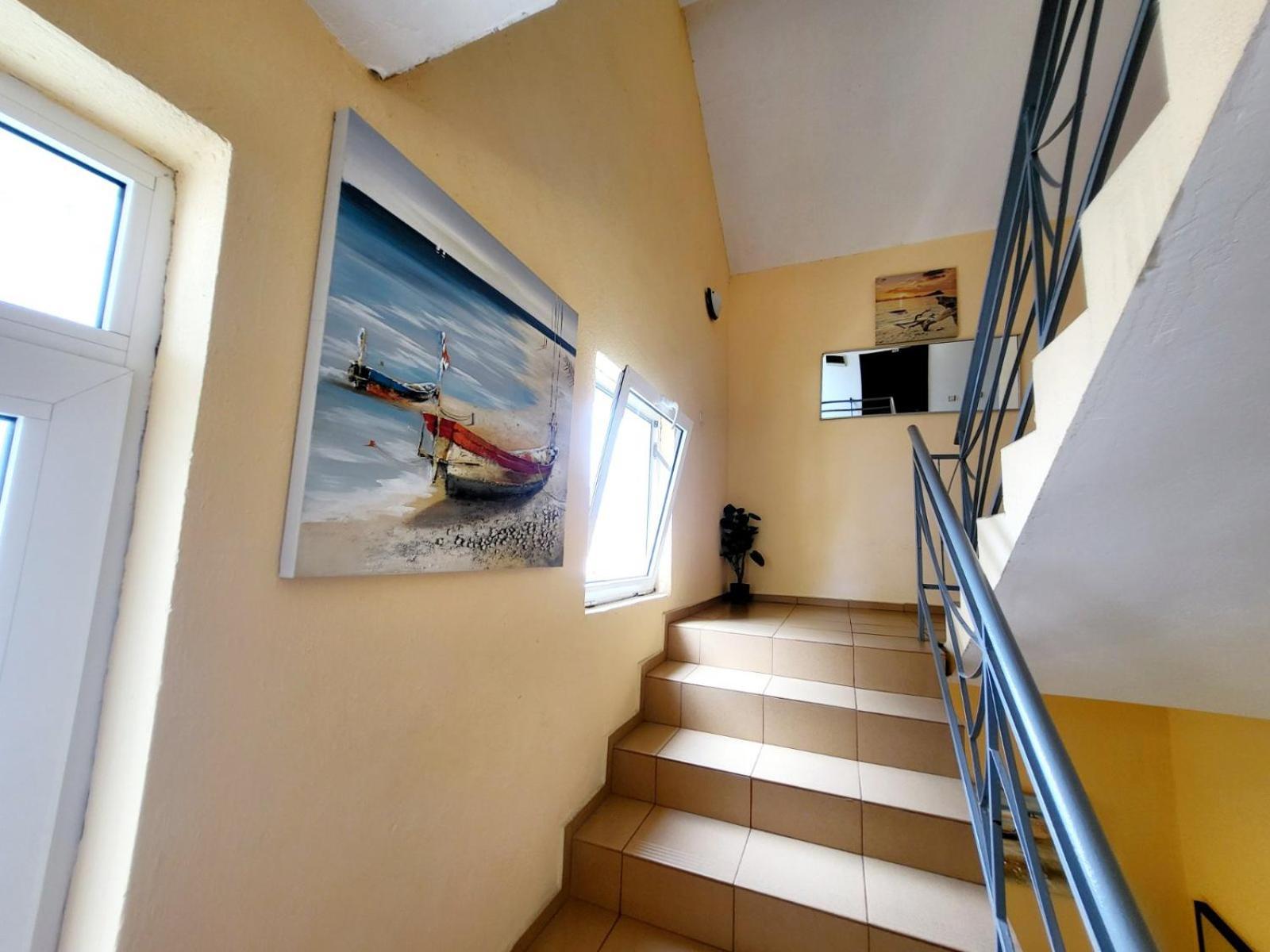 Kazlarov Guest House Kiten  Buitenkant foto